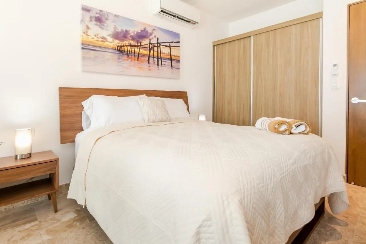 Modern And Cozy 1Br Apartment With City Views. Playa del Carmen