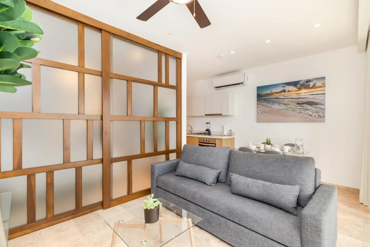 Modern And Cozy 1Br Apartment With City Views. Playa del Carmen Mexico