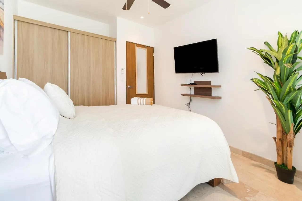 Modern And Cozy 1Br Apartment With City Views. Playa del Carmen Holiday home